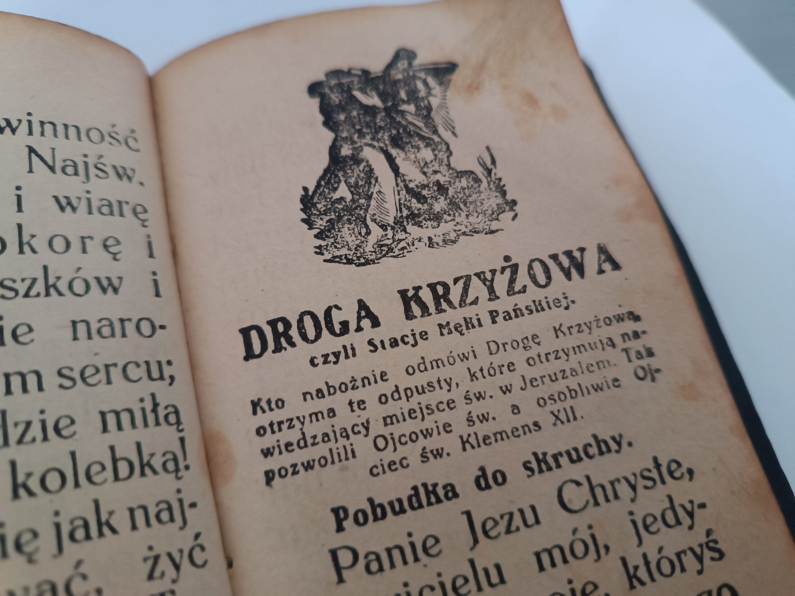 Droga do nieba - obszerny zbiór nabożeństw i pieśni. Wyd. KSIĄŻNICA 1925